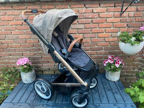 Mutsy iGo 3-in-1 combi kinderwagen en maxi cosy autostoel, Enfants & Bébés, Poussettes & Combinaisons, Utilisé, Poussette, Mutsy