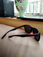 Nieuwe zonnebril rood accent,,uv 400 bestendig,gratis verzen, Ophalen of Verzenden, Nieuw, Rood, Zonnebril