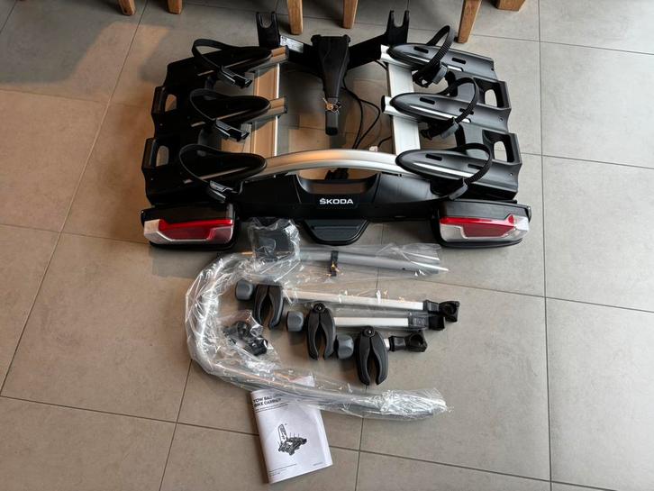 thule coach voor 3  ( elektrische) fietsen 60kg laden, Autos : Divers, Porte-vélos, Neuf, Support d'attelage, 3 vélos ou plus