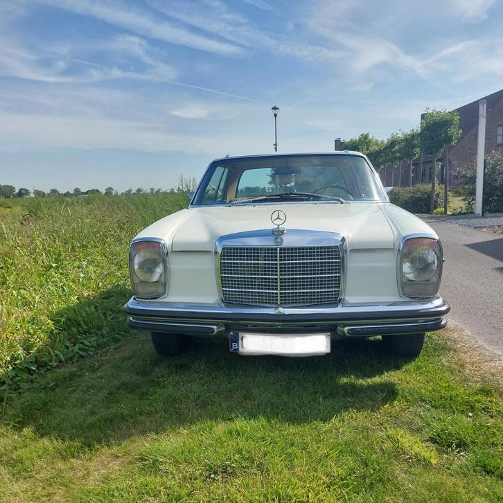 Mercedes 250 CE W114   Bj 1972 te koop 11750€, Auto's, Oldtimers, Particulier, Lichtmetalen velgen, Mistlampen, Radio, Mercedes-Benz