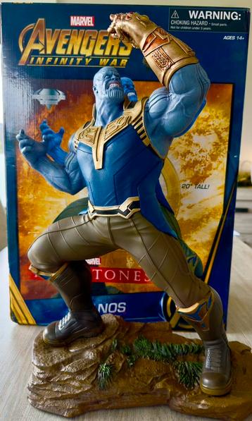 Marvel Thanos Exclusive Limited Edition n464/1000.New in box