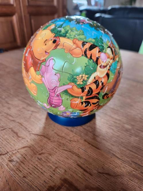 Winnie the Pooh 3D-puzzelbal (Ravensburger), Kinderen en Baby's, Speelgoed | Kinderpuzzels, Gebruikt, 6 jaar of ouder, Meer dan 50 stukjes