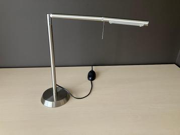 Bureaulamp beschikbaar voor biedingen