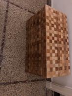 Coffre en bambou ikea, Enlèvement