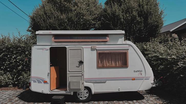 Retro caravan RAPIDO, Caravans en Kamperen, Caravans, Particulier, tot en met 2, 500 - 750 kg, Rapido, Omvormbare zithoek, 4 tot 5 meter