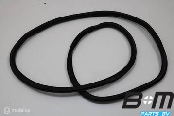 Portierrubber links achter Skoda Karoq 575867367F beschikbaar voor biedingen