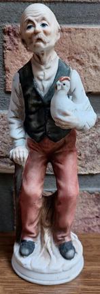 Biscuitporseleinen beeldje - Man met kip - Capodimonte, Antiek en Kunst, Antiek | Porselein, Ophalen