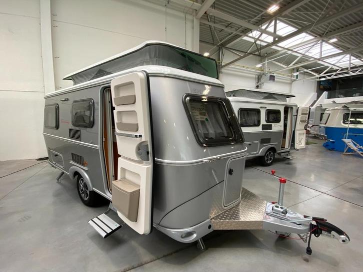 Eriba Hymer Touring 540 avec lits longs, Caravanes & Camping, Caravanes, Entreprise, jusqu'à 4, 750 - 1000 kg, Siège standard