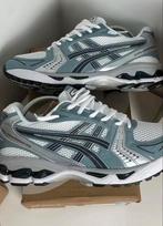 Asics kayano 14 taille 42, Sport en Fitness, Volleybal, Ophalen, Zo goed als nieuw