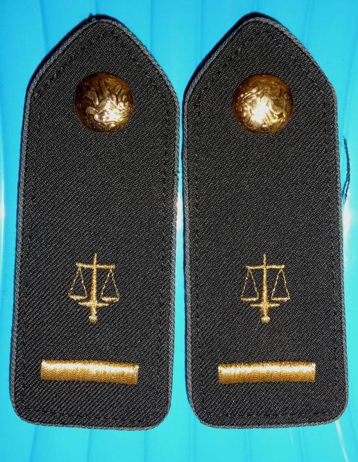 Passanten Krijgsauditoraat 1 paar 1B1B, Verzamelen, Militaria | Algemeen, Rijkswacht, Embleem of Badge, Verzenden