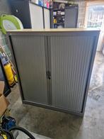 Armoire volet avec clé., Ophalen, Zo goed als nieuw