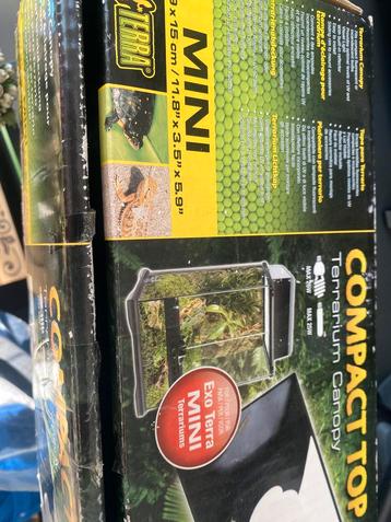 Terrarium lichtkap. beschikbaar voor biedingen