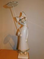 Statue chat sculpté en bois ., Comme neuf, Animal, Enlèvement ou Envoi