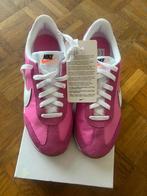 Nike Daybreak roze en witte, Ophalen, Nike, Zo goed als nieuw, Sneakers