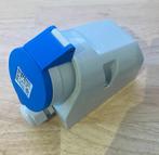 Prise triphasée BALS CEE 32A – 3P+PE 230V – IP44 (1117), Hobby & Loisirs créatifs, Enlèvement, Utilisé