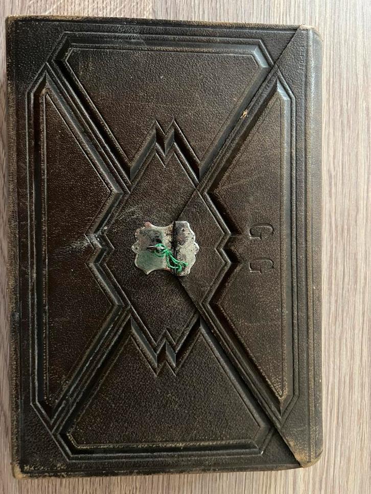 Antiek reis etui  met schrijf-bureauset in lederen etui, Verzamelen, Pennenverzamelingen, Zo goed als nieuw, Overige typen, Overige merken