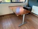 Bureau IKEA, Ophalen, In hoogte verstelbaar, Gebruikt, Bureau