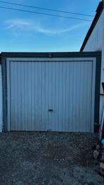 Garage Dinant op 200 meter van het treinstation