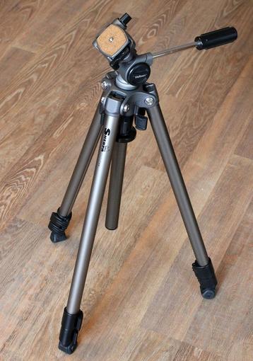 Velbon Sherpa 600n tripod beschikbaar voor biedingen