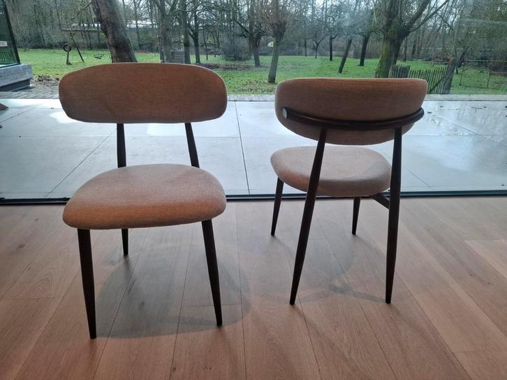 2 nieuwe eetstoelen, Huis en Inrichting, Tafels | Eettafels, Nieuw, Ophalen
