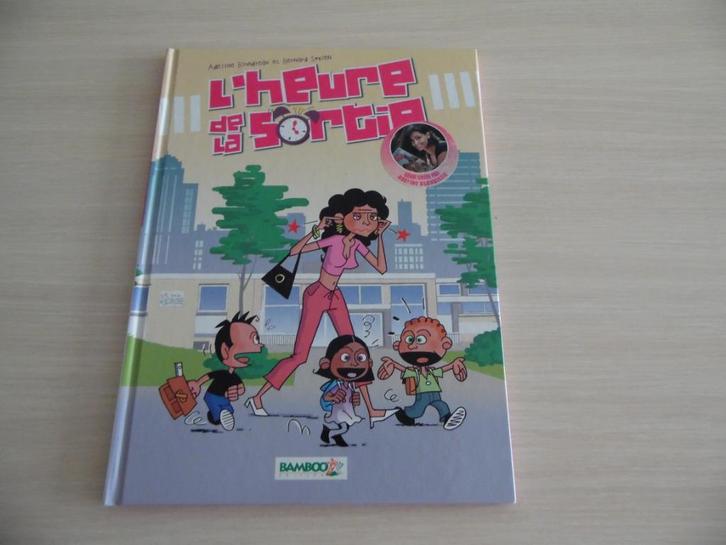 L'HEURE DE SORTIE   TOME 2       VERSION ORIGINALE, Livres, BD, Comme neuf, Une BD, Enlèvement ou Envoi