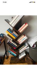 Design boekenkast, 25 à 50 cm, Avec tablette(s), Design, Comme neuf