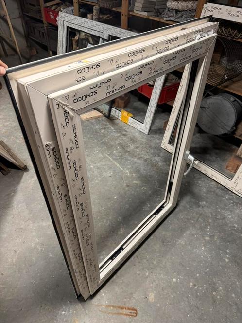 Schuco kozijnen nieuw, Doe-het-zelf en Bouw, Raamkozijnen en Schuifdeuren, Nieuw, Raamkozijn, Kunststof, Inclusief glas, Ophalen of Verzenden