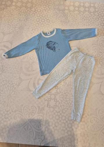 Pyjama petit bateau 4 jaar beschikbaar voor biedingen