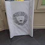 Verzorgingskussen Quax (afbeelding leeuw), Kinderen en Baby's, Ophalen, Zo goed als nieuw