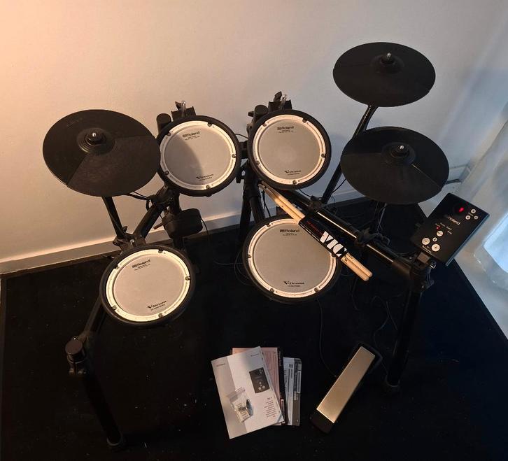 Elektrisch drumstel Roland in perfecte staat!, Musique & Instruments, Batteries & Percussions, Comme neuf, Roland, Électronique