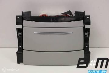Achterkant middenconsole Audi S8 4H beschikbaar voor biedingen