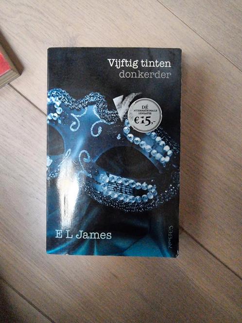 E.L. James - Vijftig tinten donkerder, Boeken, Literatuur, Zo goed als nieuw, Amerika, Ophalen of Verzenden
