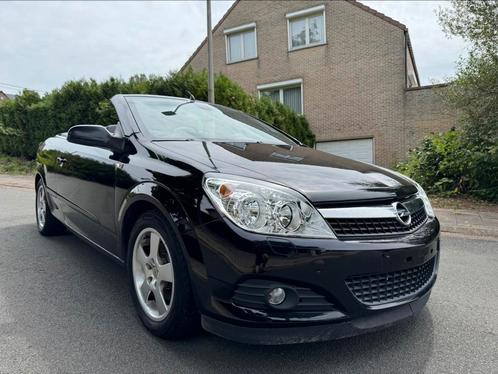 Opel Astra cabriolet twintop keyless cosmo, Auto's, Opel, Particulier, Astra, Benzine, Cabriolet, 2 deurs, Handgeschakeld, Zwart