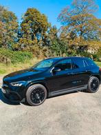 Mercedes gla 180 AMG line zwart 20" velgen, Auto's, Mercedes-Benz, 4 cilinders, Leder en Stof, Zwart, 5 zetels