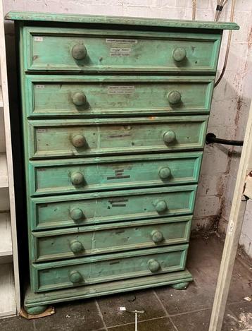 Vintage ladekast groen.  beschikbaar voor biedingen