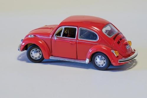 VW kever schaalauto Schuco - 1/43 - Volkwagen rood, Collections, Marques automobiles, Motos & Formules 1, Comme neuf, Voitures