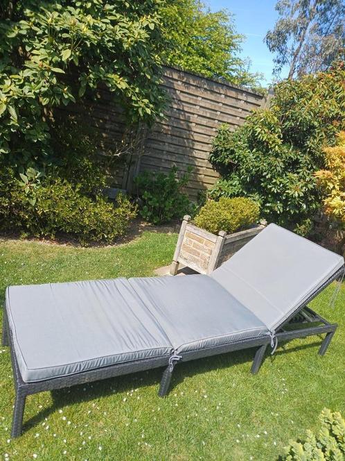 zonneligbed, Tuin en Terras, Tuinsets en Loungesets, Zo goed als nieuw, Tuinset, Kunststof, Ophalen