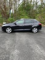 Renault Megane III Grand Tour Dynamique, Autos, Renault, 5 places, Noir, Break, Tissu