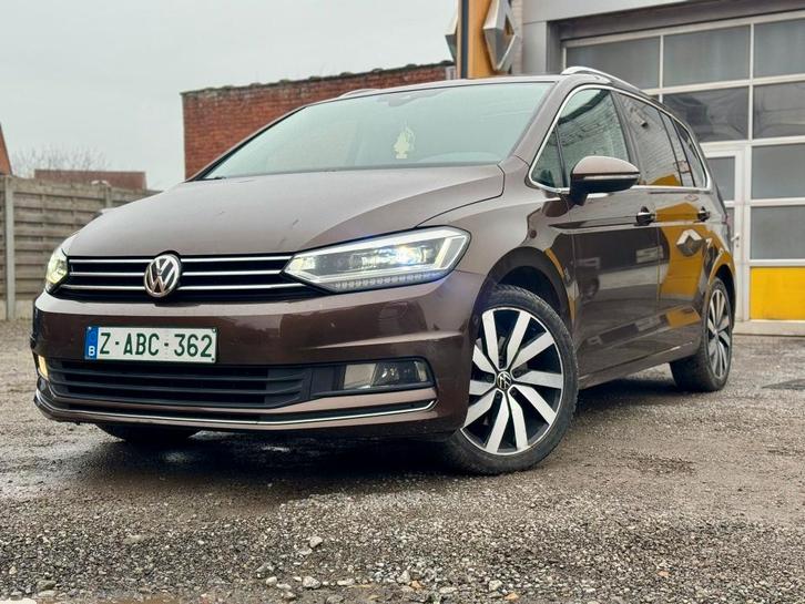 Volkswagen Touran 1.6 TDI AUTOMAAT DSG — VOLLEDIGE OPTIES, Auto's, Volkswagen, Bedrijf, Te koop, Touran, ABS, Achteruitrijcamera