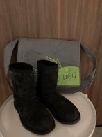 Ugg laarzen dames - maat 39, Ophalen, Zwart, Pantoffels of Sloffen, Gedragen