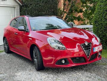 Alfa Romeo Giulietta Quadrifoglio Verde 2015 - TOPSTAAT! beschikbaar voor biedingen