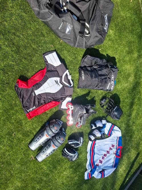 (Inline) hockey volledige uitrusting, Sport en Fitness, IJshockey, Zo goed als nieuw, Schaatsen, Ophalen