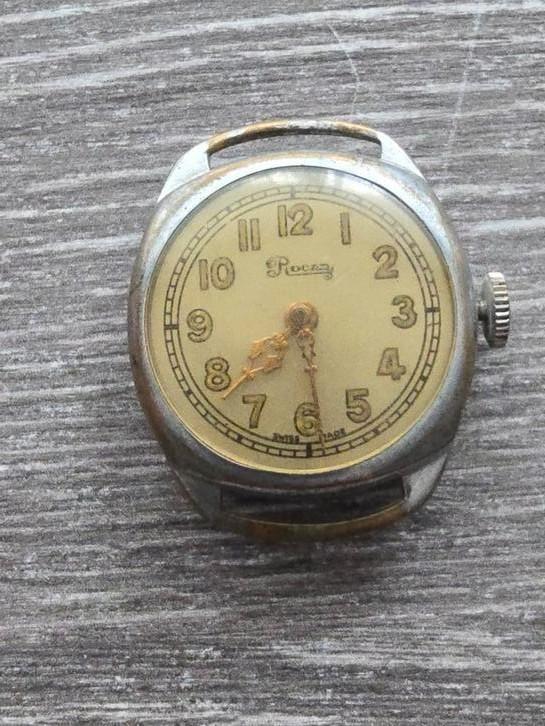 Montre vintage Pobeda USSR- Collection ancienne, Handtassen en Accessoires, Horloges | Antiek, Ophalen