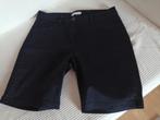 Damesshort Liberty donkerblauw maat 42, Kleding | Dames, Broeken en Pantalons, Ophalen, Zo goed als nieuw, Maat 42/44 (L)