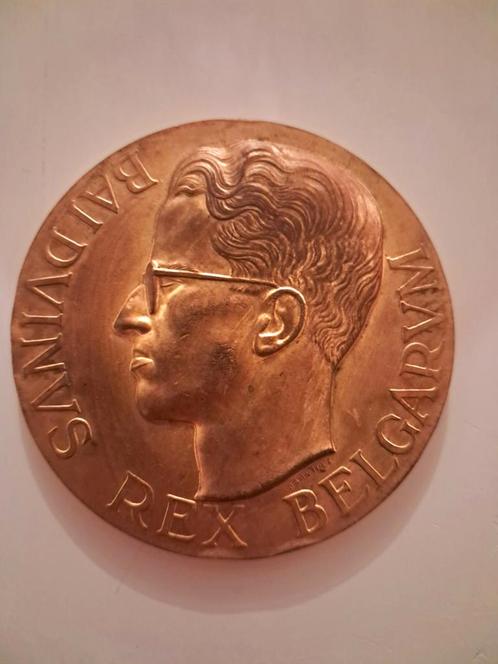 Voorzijde: Hoofd van Koning Boudewijn naar links. BALDVINVS, Postzegels en Munten, Penningen en Medailles, Brons, Ophalen