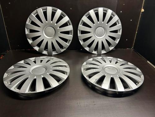 4 universele 15" wieldoppen superprijs ((10€/4)), Auto diversen, Wieldoppen, Zo goed als nieuw, Ophalen of Verzenden