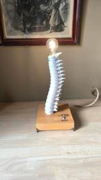 Lampe colonne vertebrale inspirée des films Harry Potter, Huis en Inrichting, Hout, Gothique, Nieuw, Ophalen of Verzenden