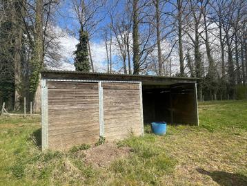 Schuilstal voor paarden 3x6m beschikbaar voor biedingen