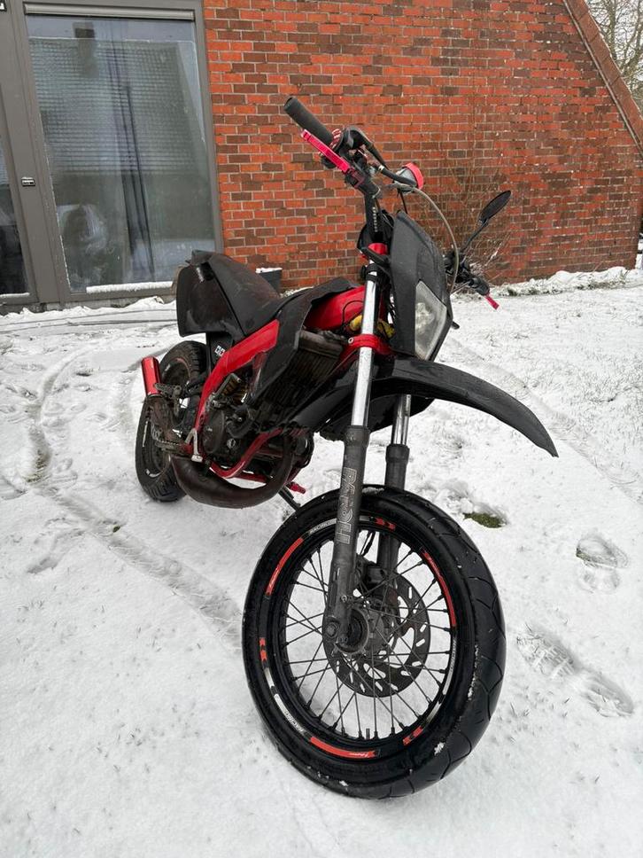 A klasse Derbi Senda 50 kit 72cc brommer moto scooter, Fietsen en Brommers, Brommers | Derbi, Zo goed als nieuw, Ophalen