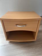 Nachttafeltje, Ophalen, Gebruikt, 45 tot 65 cm, Minder dan 55 cm